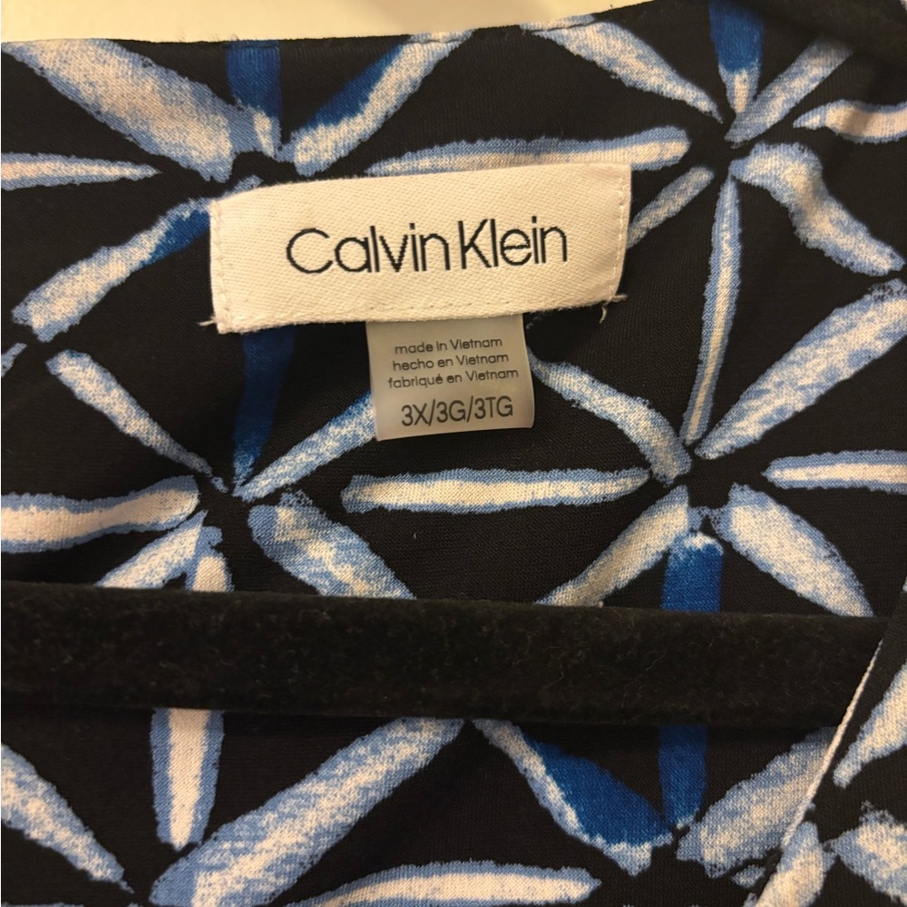 Calvin Klein Sleeveless Blue Geometric Women's Blouse 3X - Picture 3 of 3